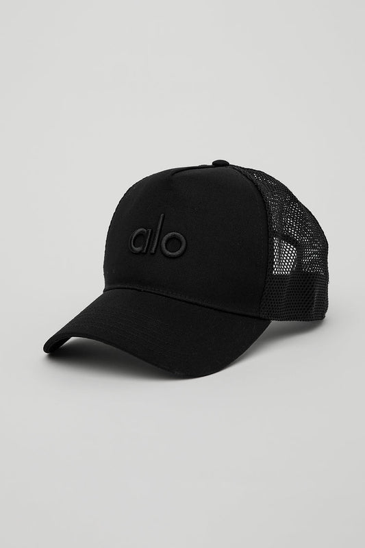 DISTRICT TRUCKER HAT